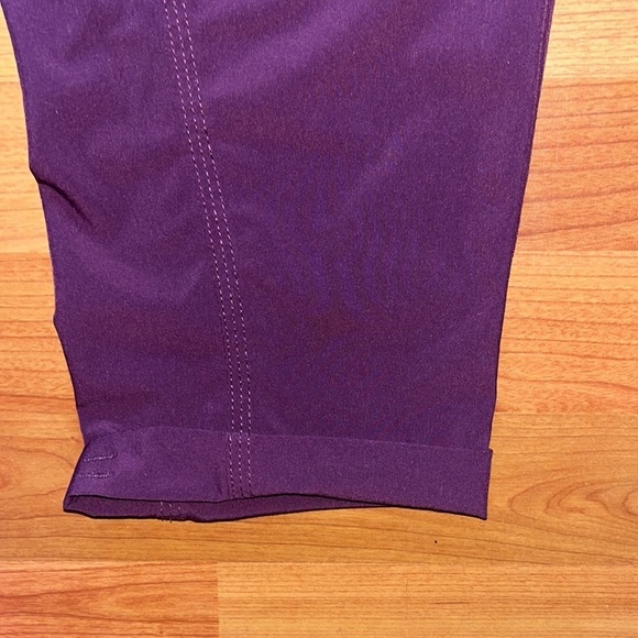 Old Navy women’s plum colored joggers Size XL - Picture 3 of 11